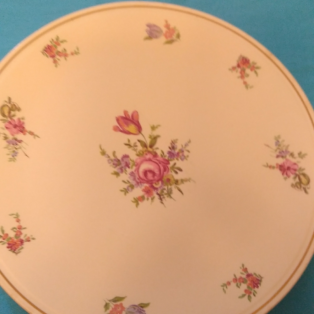 Serving dish